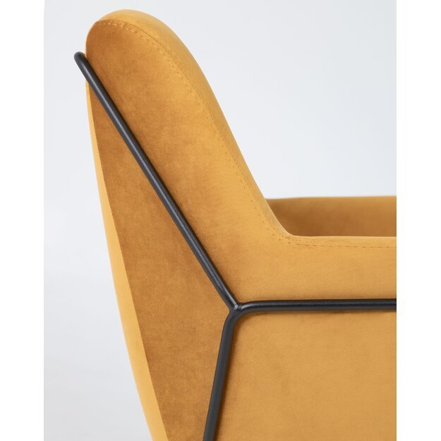 SOLO | armchair